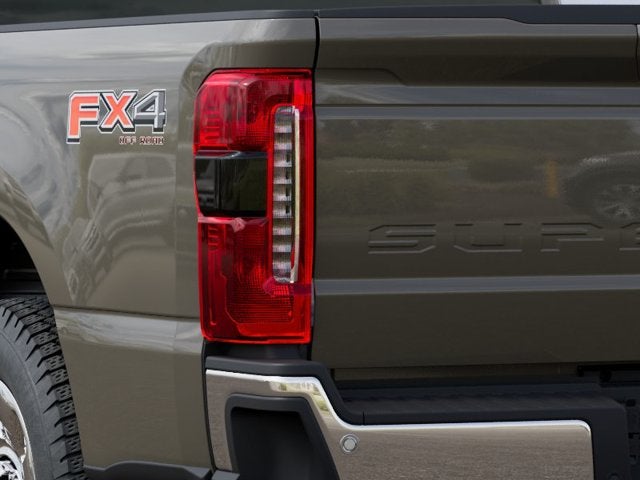 2027 Ford F-250SD F-250® Lariat®