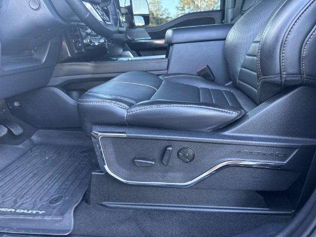 2024 Ford F-350SD Platinum