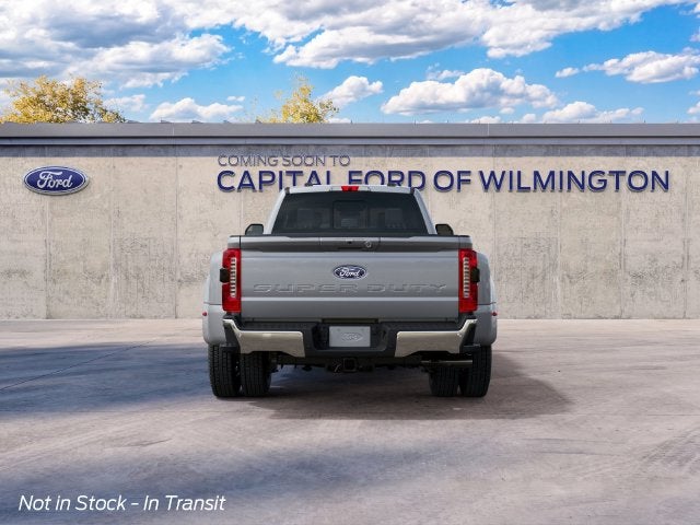 2027 Ford F-450SD Lariat DRW