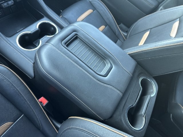 2022 GMC Yukon XL AT4