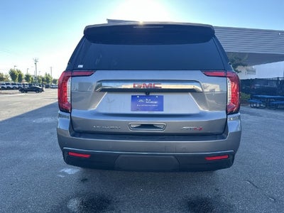 2022 GMC Yukon XL AT4