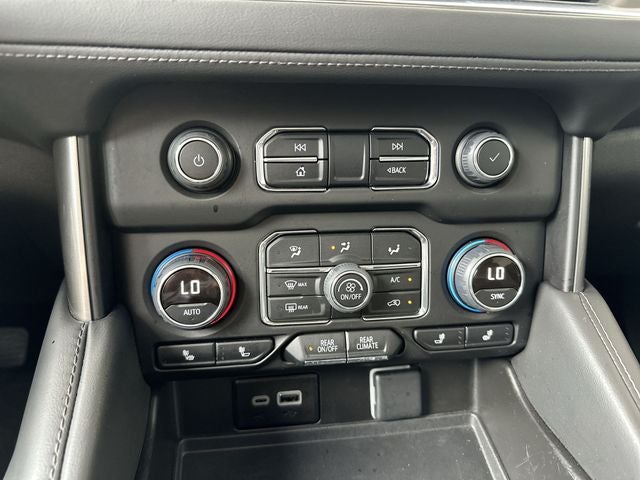 2024 Chevrolet Suburban LT