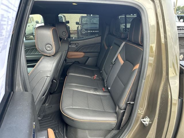 2024 GMC Canyon AT4
