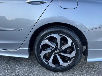 2017 Honda Accord EX-L w/Navigation and Honda Sensing
