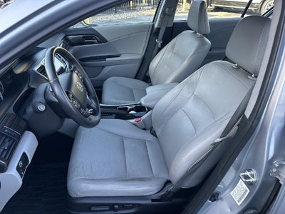 2017 Honda Accord EX-L w/Navigation and Honda Sensing
