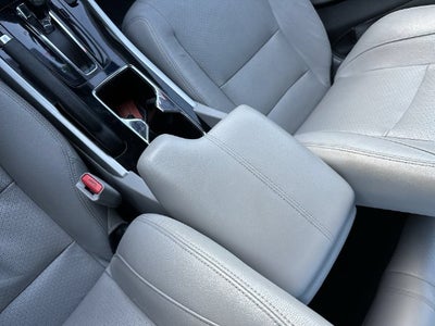 2017 Honda Accord EX-L w/Navigation and Honda Sensing